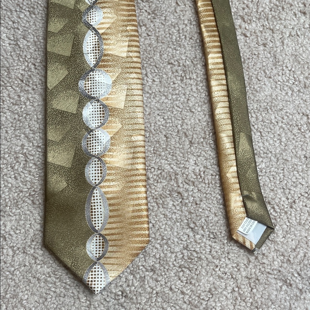 Daniel Ellissa Patterned Tie - Picture 2 of 4